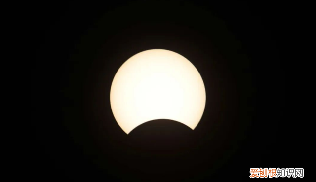 2018年8月11日日偏食准确时间