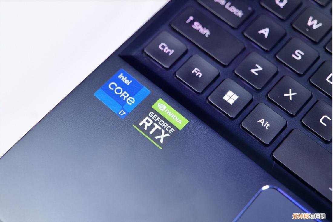 掠夺者战斧300，超强性能释放游戏利器