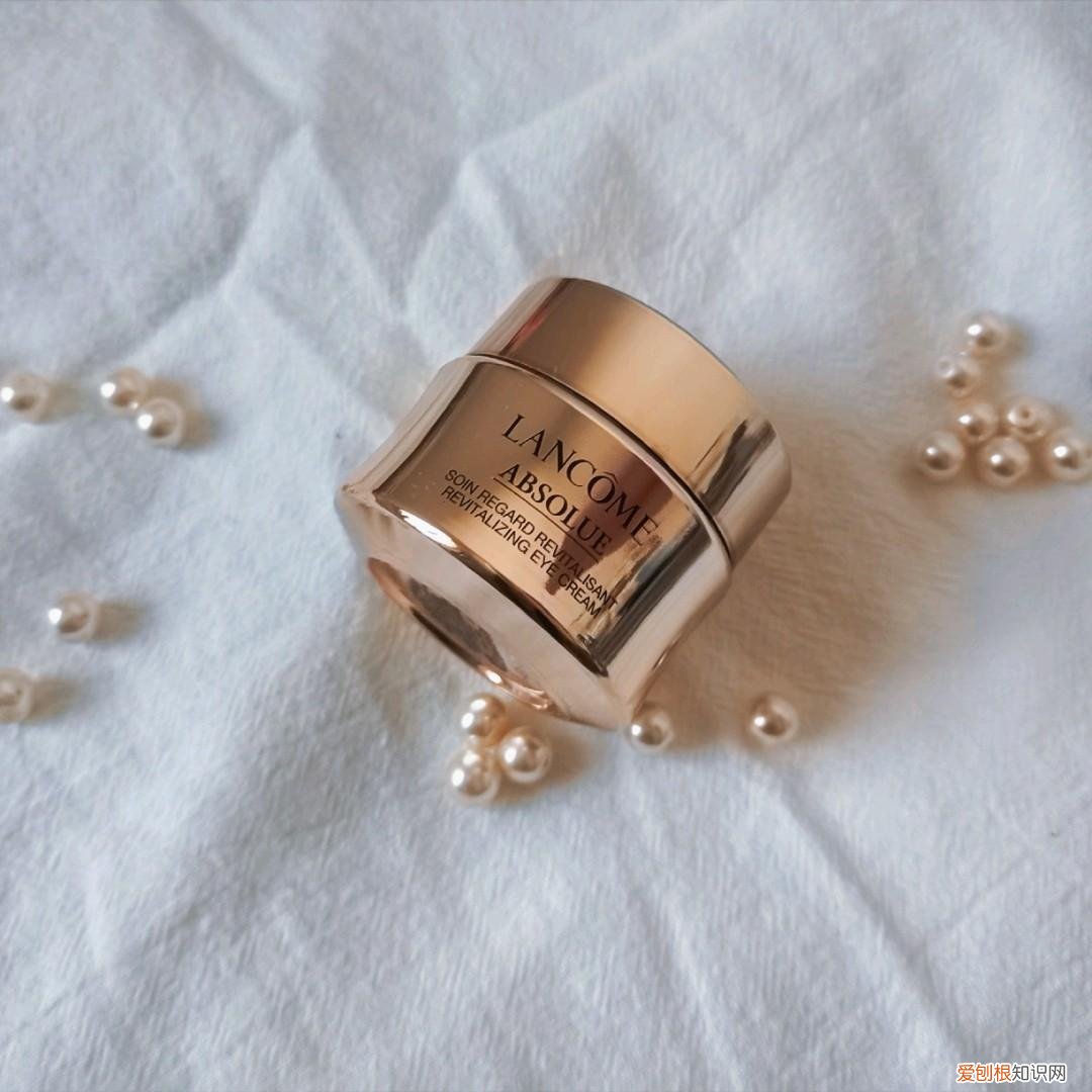 眼部有细纹怎么办？分享5款淡化细纹效果好的眼霜