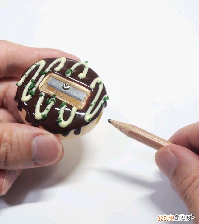 忍饥挨饿削铅笔—日本推出超疗愈「大阪烧削铅笔机」