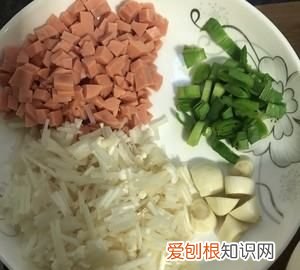 西红柿金针菇鸡蛋面的做法，蔬菜番茄鸡蛋面团怎么做好吃