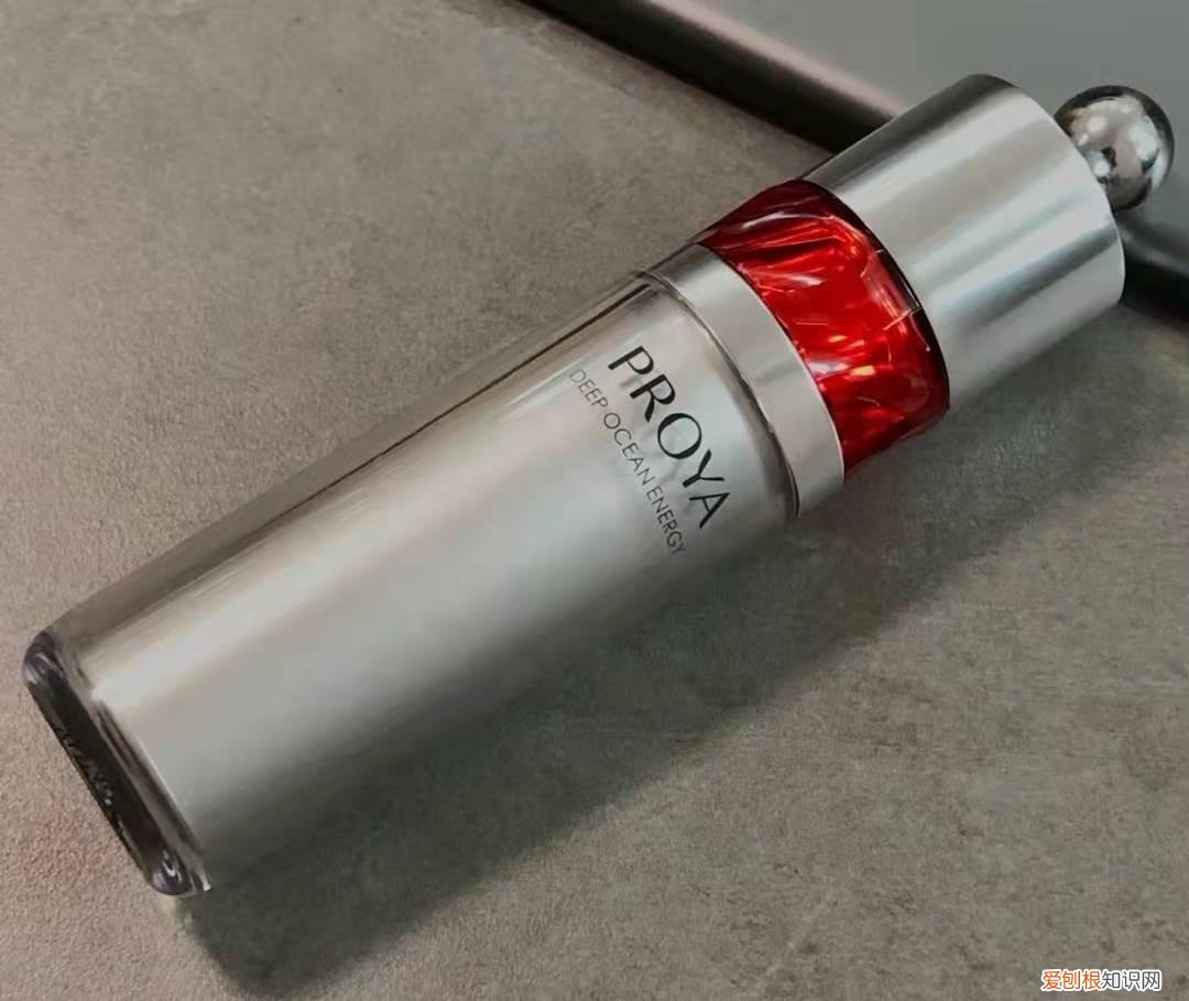 打工人必备的4款“抗老眼霜”，紧致淡纹、改善黑眼圈（增强眼周耐受力)