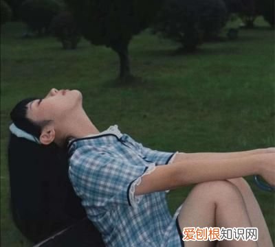 文艺范微信名女生简单气质,优雅大方的微信名女生简单气质