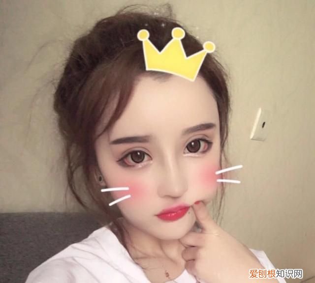 女生知道晚安的含义还跟我说晚安