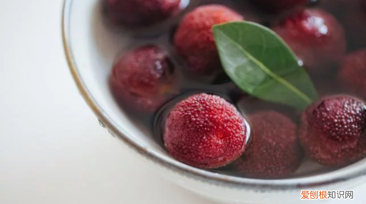 杨梅如何处理才能吃，杨梅有点酸怎么处理好吃