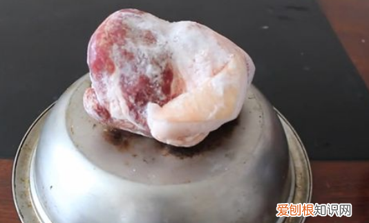 快速解冻肉的方法，怎么解冻肉比较快又好吃