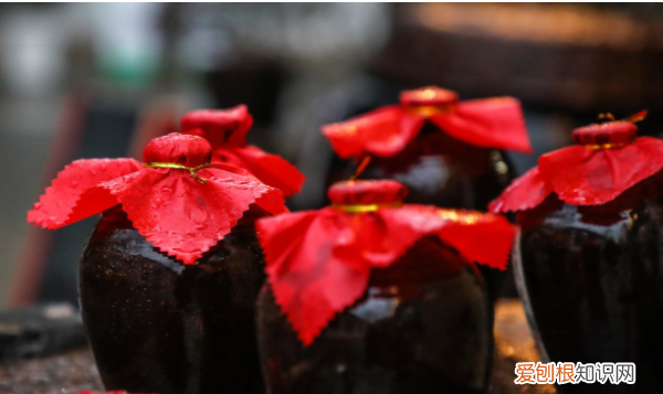 52度白酒放了0年还能喝，52度的白酒在常温下放了0年能喝吗