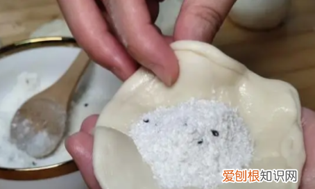 怎么快速做糖饼，家庭版简易糖饼的做法