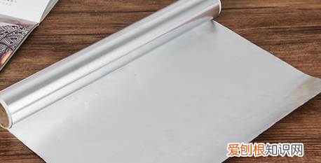 油纸和锡纸作用一样，空气炸锅用的锡纸和油纸有什么区别