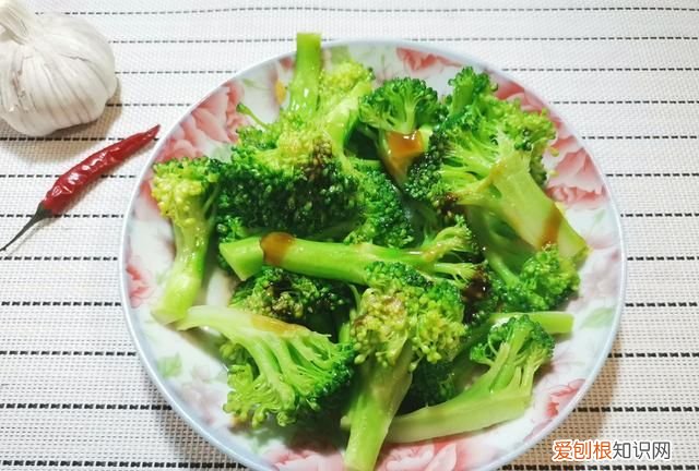 白色西兰花应该怎么洗,西兰花怎么洗才能使虫卵变白