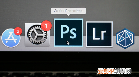 ps上该咋画曲线，ps怎么画圆弧曲线