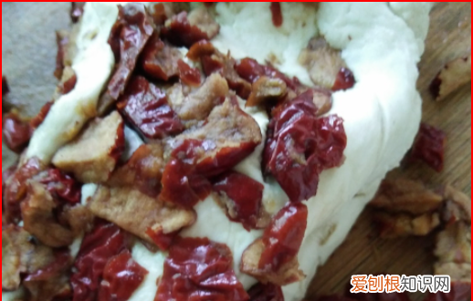 简单的枣馒头的具体做法,红枣葡萄干馒头的做法窍门