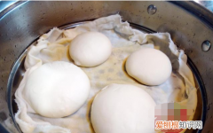 蒸馒头能开锅盖吗，放到蒸笼里的馒头没熟还能打开锅盖