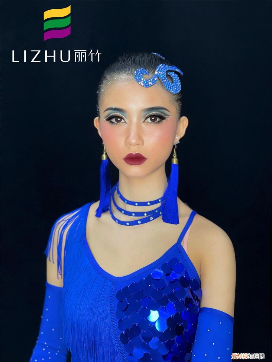 儿童舞台妆化妆教程