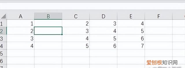 excel表格怎么加行和列