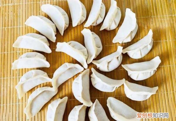 猪肉馅饺子放什么菜好吃