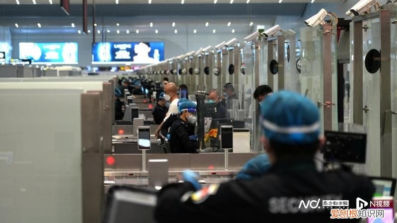 广州南站在哪里