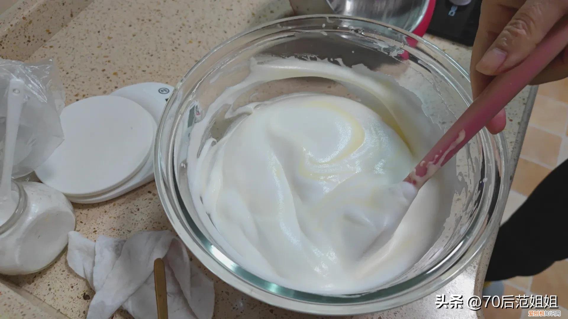 爱心蛋糕店电话