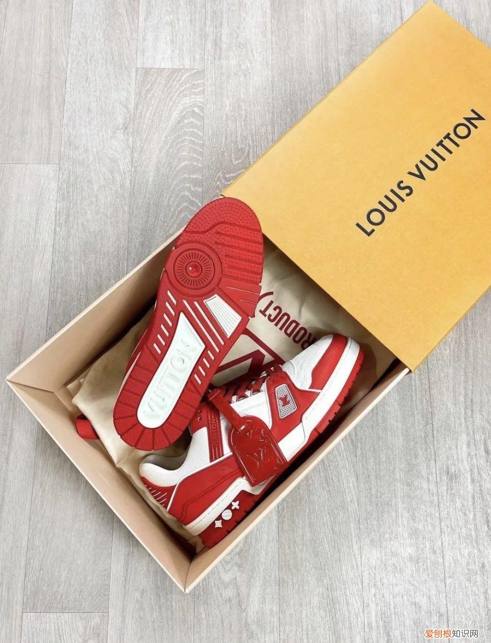 lv板鞋男