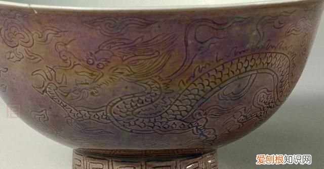 明代紫金釉有什么特点
