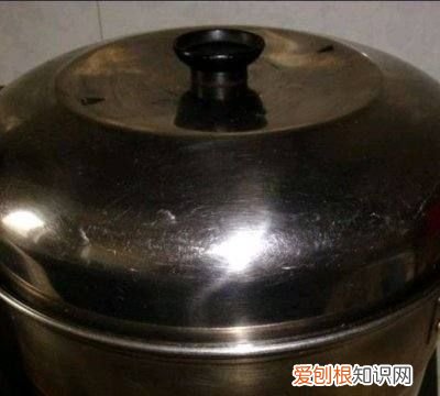 一小块鳕鱼蒸几分钟