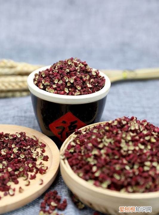 面粉怎么保存不生虫，面粉如何存放才能避免生虫和发霉