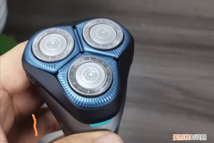 飞利浦、飞科、小米三家剃须刀，到底谁更胜一筹？