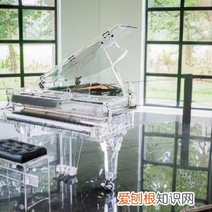 水晶钢琴：它们真的由水晶制成吗？