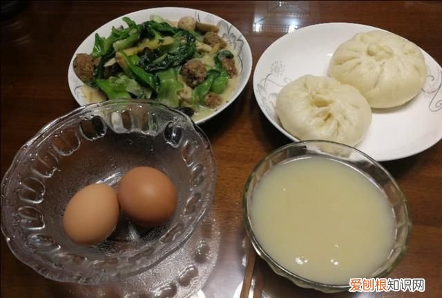 健康早餐食谱，什么样的早餐既营养又不会很油腻又很健康