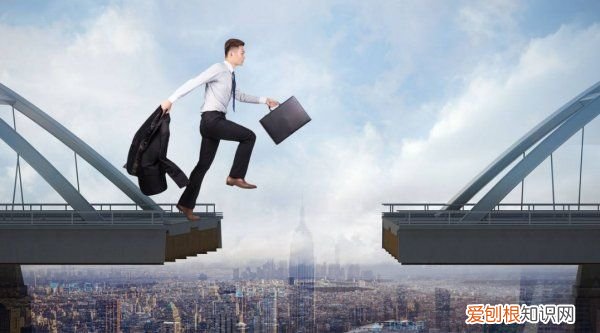 在职场上如何灵活做人做事，如何判断老板是不是在培养你