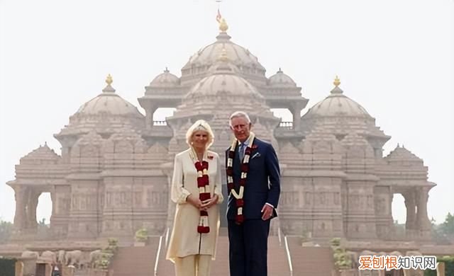 查尔斯为何年轻时没和卡米拉结婚