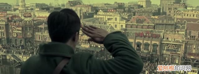 八佰催泪情节 八佰开头讲的是什么方言