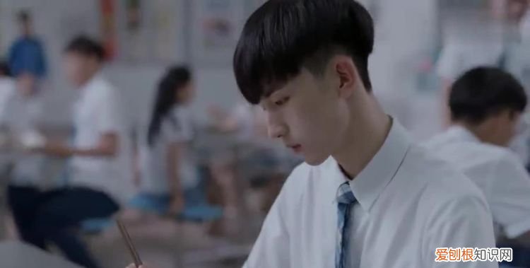 少年派中钱三一吃醋几次