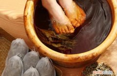 艾灰泡脚有什么作用和功效