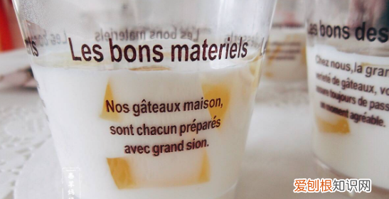 撞奶用的白凉粉是什么，蜜桃乌龙茶冻撞奶在家怎么做好喝