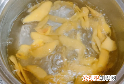 撞奶用的白凉粉是什么，蜜桃乌龙茶冻撞奶在家怎么做好喝