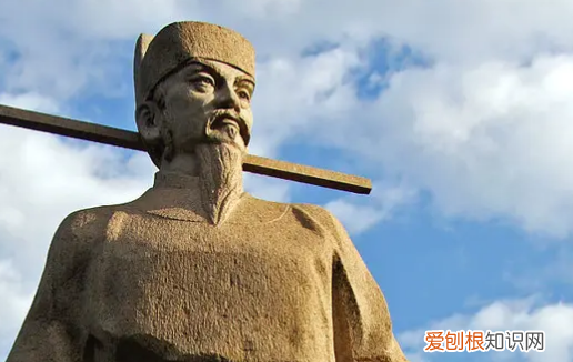 王安石梅花的诗句解释,梅花宋王安石的古诗意思解释