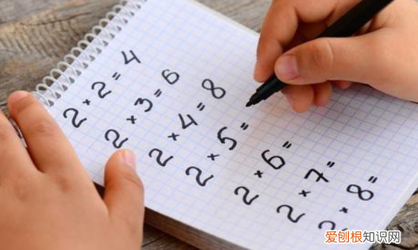 个位十位怎么讲解，怎么给小朋讲解十位数和个位数的题