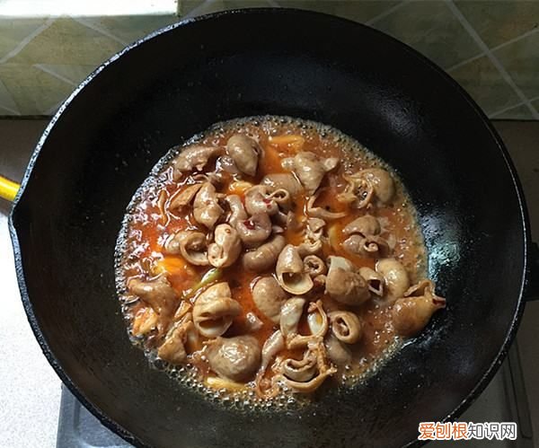 炒大肠可以用什么配菜,大肠可以和什么一起炒