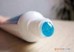 牙膏打开一年还能用吗，自动挤牙膏器用久了还好用