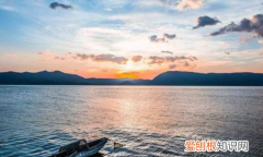 海纳百川有容乃大是谁说的