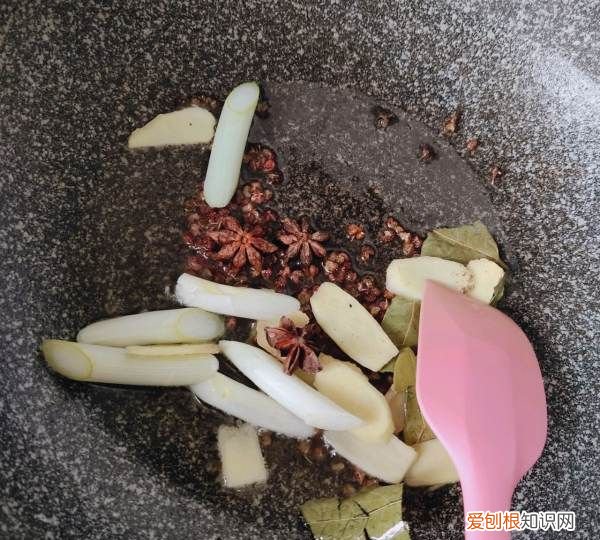 家庭版炒鸡做法，家常炒鸡的做法最正宗的做法