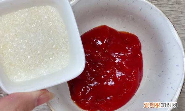 软软糯糯的糕点，糖醋山药片的家常做法