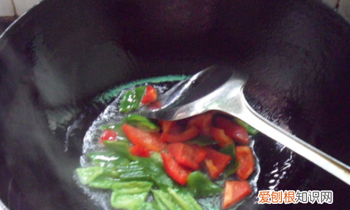 软软糯糯的糕点，糖醋山药片的家常做法