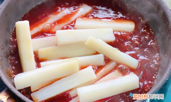 软软糯糯的糕点，糖醋山药片的家常做法