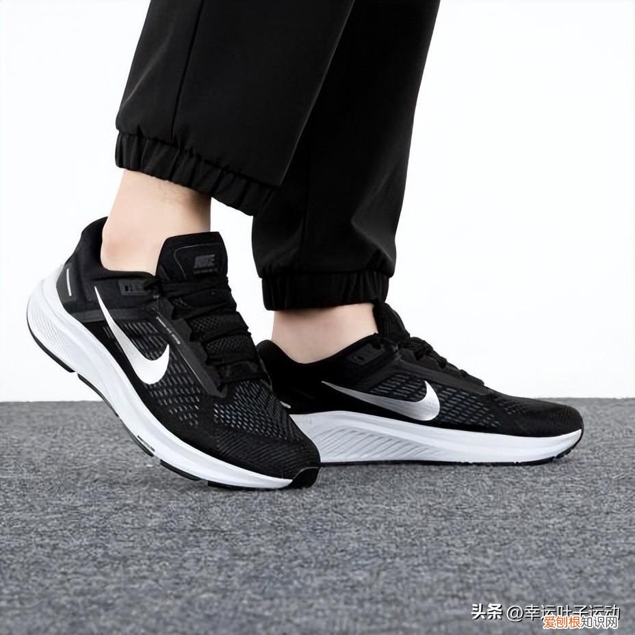 3款支撑系跑鞋测评，你会选哪双？(支撑系跑鞋你喜欢吗）