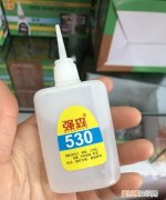 胶水放久了干了怎么办，101胶水放久了会干怎么办