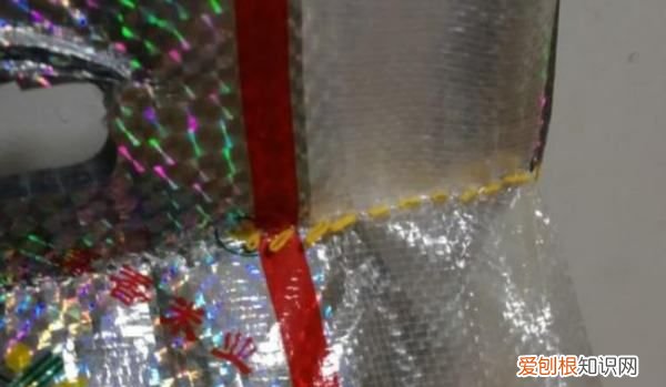 如何快速拆开编织袋米袋面袋,米袋子拆线技巧一拉就开图解