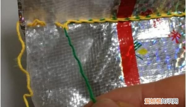 如何快速拆开编织袋米袋面袋,米袋子拆线技巧一拉就开图解