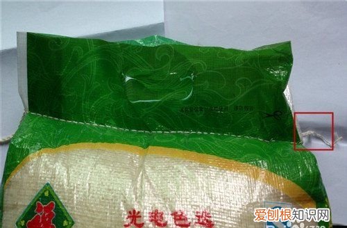 如何快速拆开编织袋米袋面袋,米袋子拆线技巧一拉就开图解